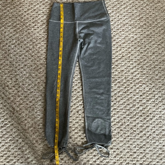 Aerie Chill Play Move Soft Heather Grey Leggings - Picture 3 of 4